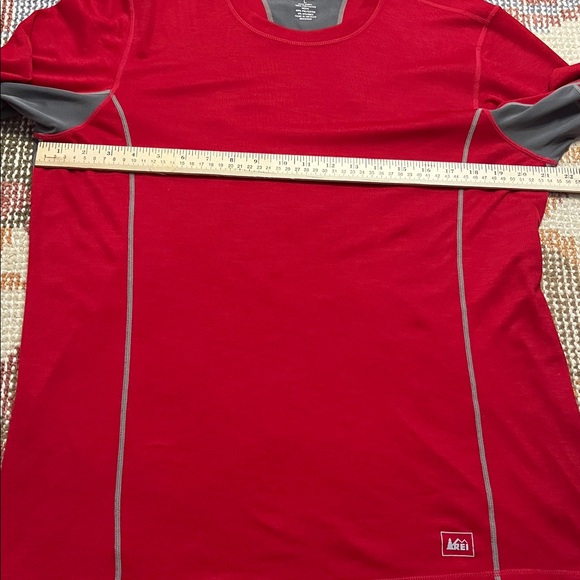 REI Men’s Red and Gray Long Sleeve Base Layer Top Size L - Picture 4 of 7